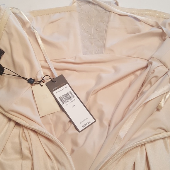 BcbgMaxazria - Picture 7 of 7